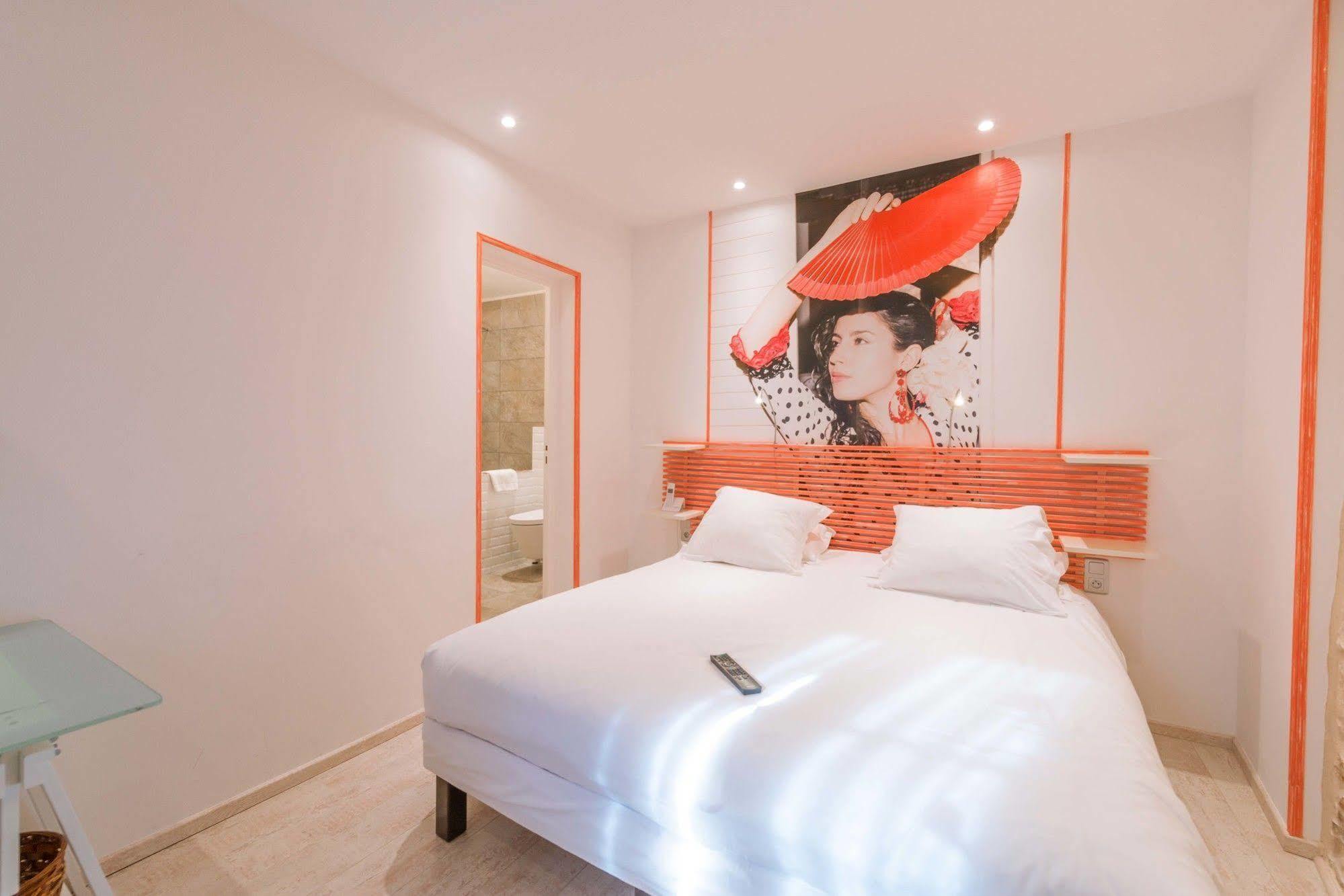 Europe Hotel Кастр Экстерьер фото